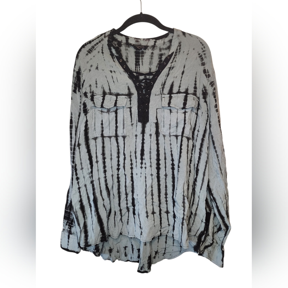 ROCK & REPUBLIC Tie-Dye Lace-Up Tunic Shirt, size XL